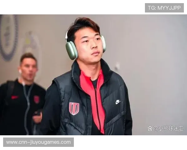 成都蓉城更衣室矛盾曝光!赛季崩盘非偶然 成都蓉城更衣室矛盾曝光!赛季崩盘非偶然