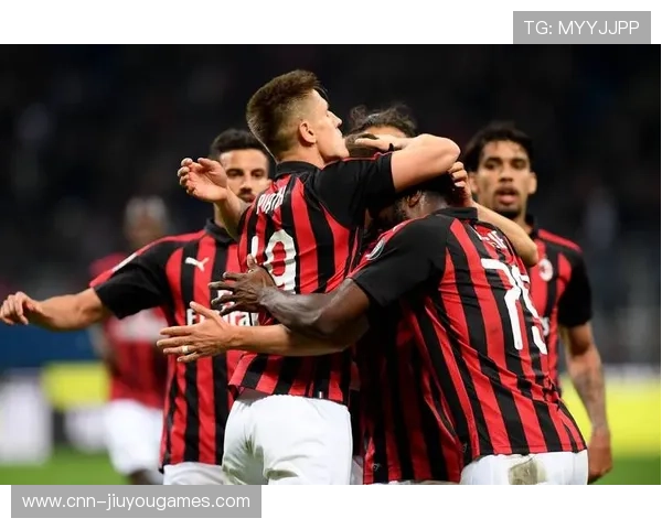 意甲米兰中路渗透成功,前锋把握机会完成进球